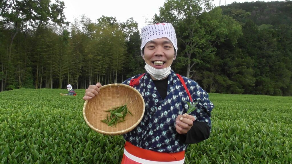 蔵屋鳴沢茶積み体験